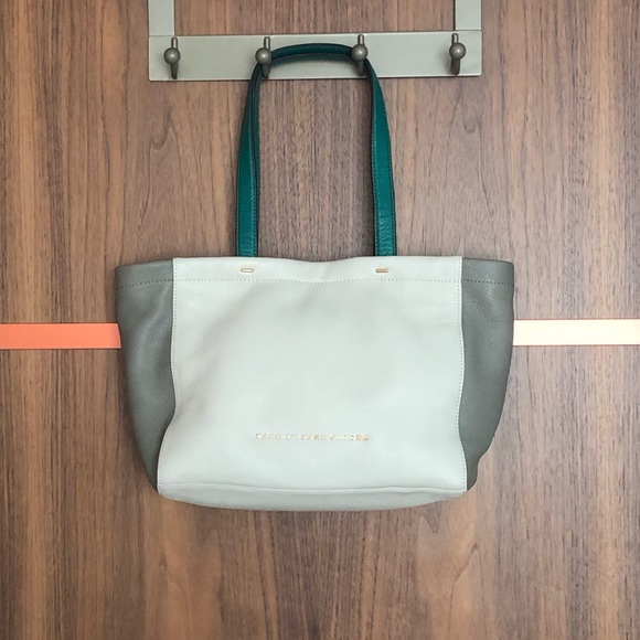 Marc By Marc Jacobs Handbags - *NWOT* Marc by Marc Jacobs Small Tote/Shoulder Bag